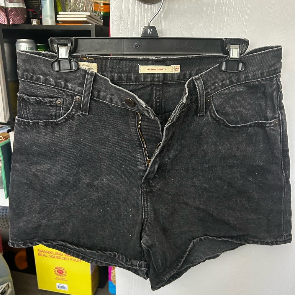 Levi’s Women’s 80’s Mom Shorts